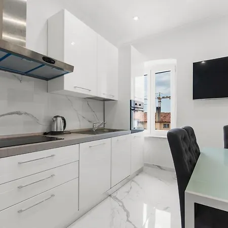 Apartment Joakim Platz