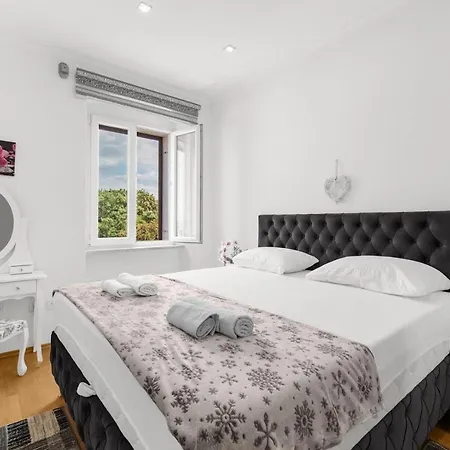 Joakim Platz 波雷奇